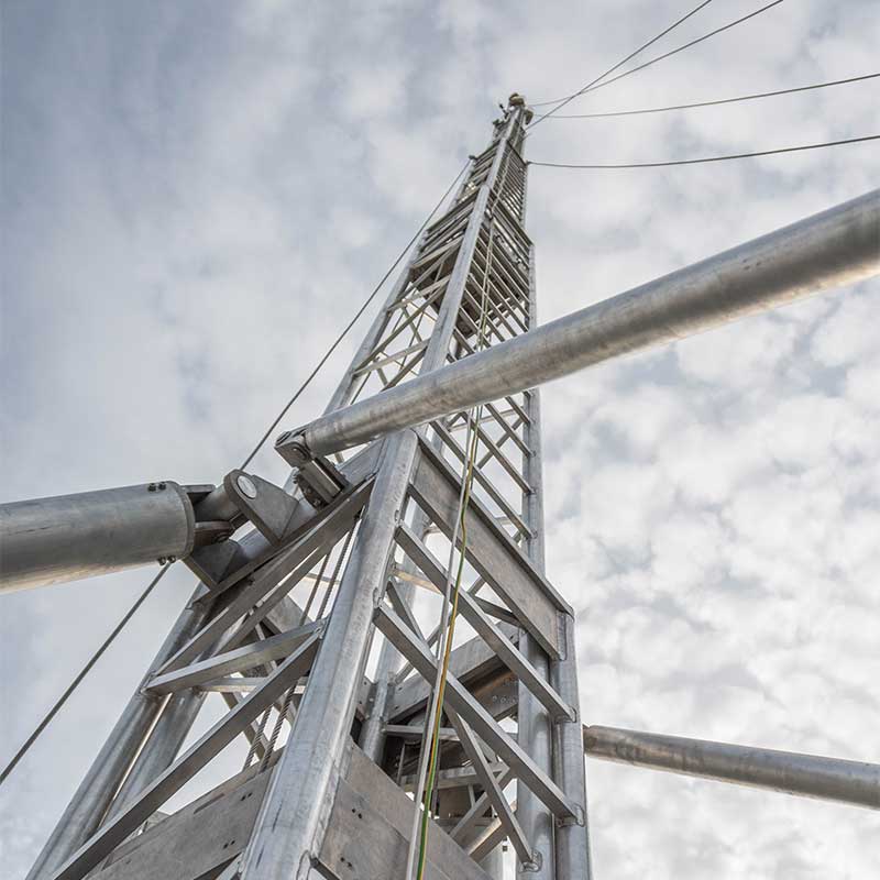 Segmentový stožár